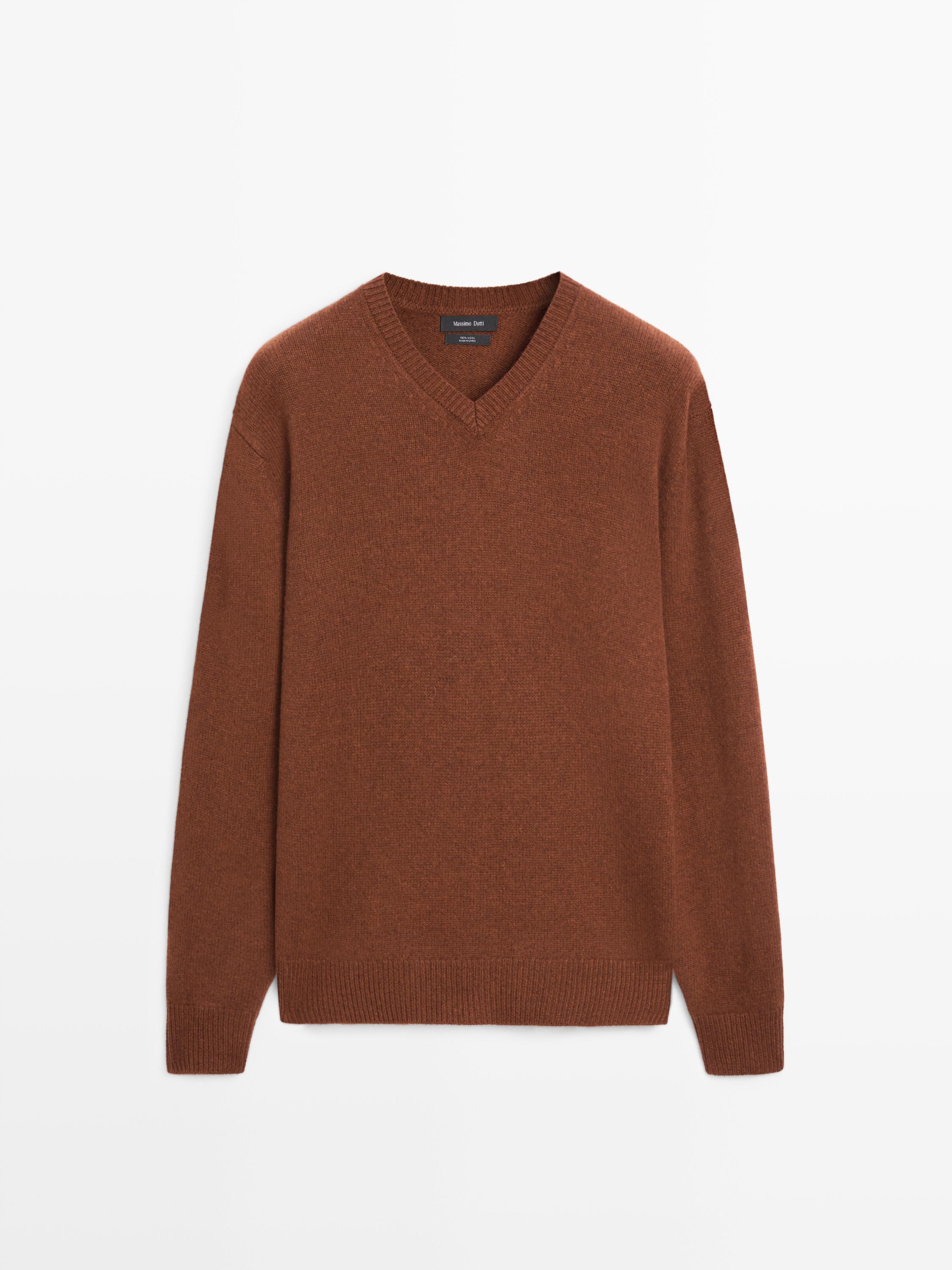 Pull col V en maille de laine